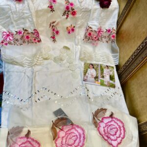 Hoor Tex 21017 Heavy Cotton Embroidery Work Pakistani Suits