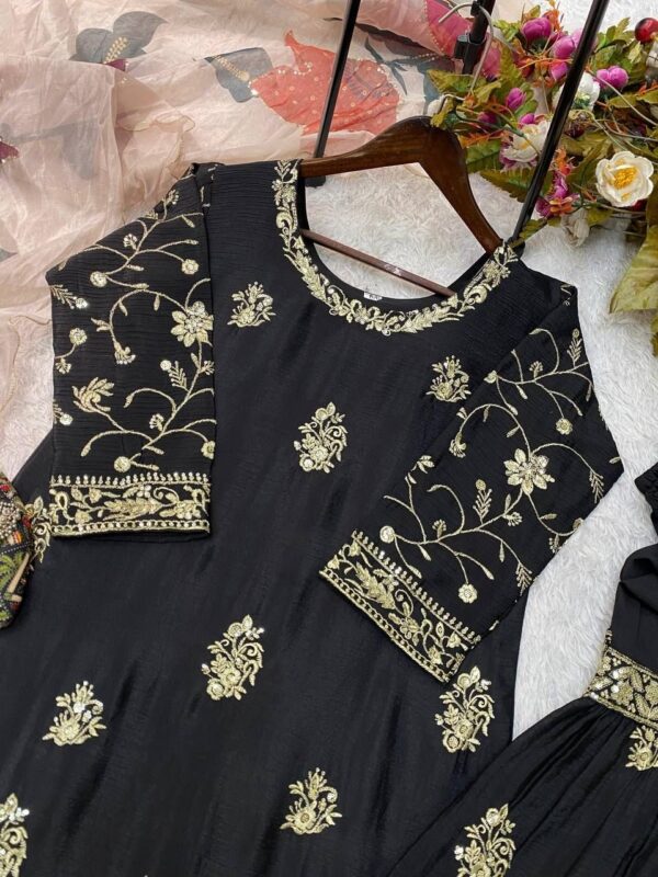 CHINNON PARTYWEAR READYMADE DRESSES MANUFACTURER SURAT