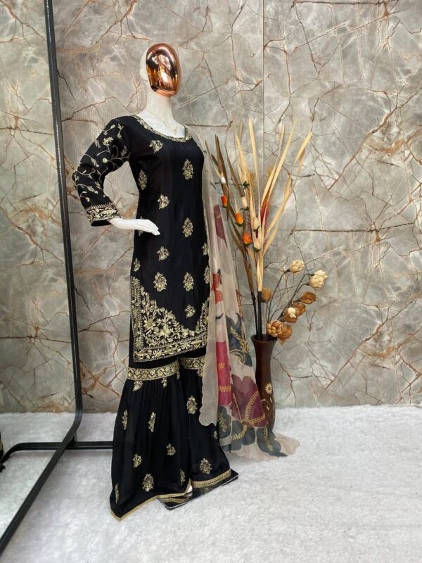 CHINNON PARTYWEAR READYMADE DRESSES MANUFACTURER SURAT