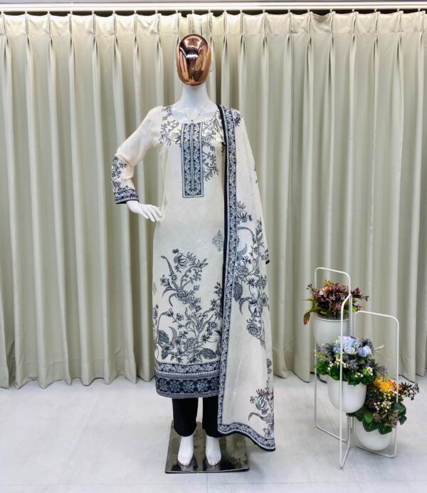 BE 375 CHINNON KURTIS WITH PANT AND DUPATTA