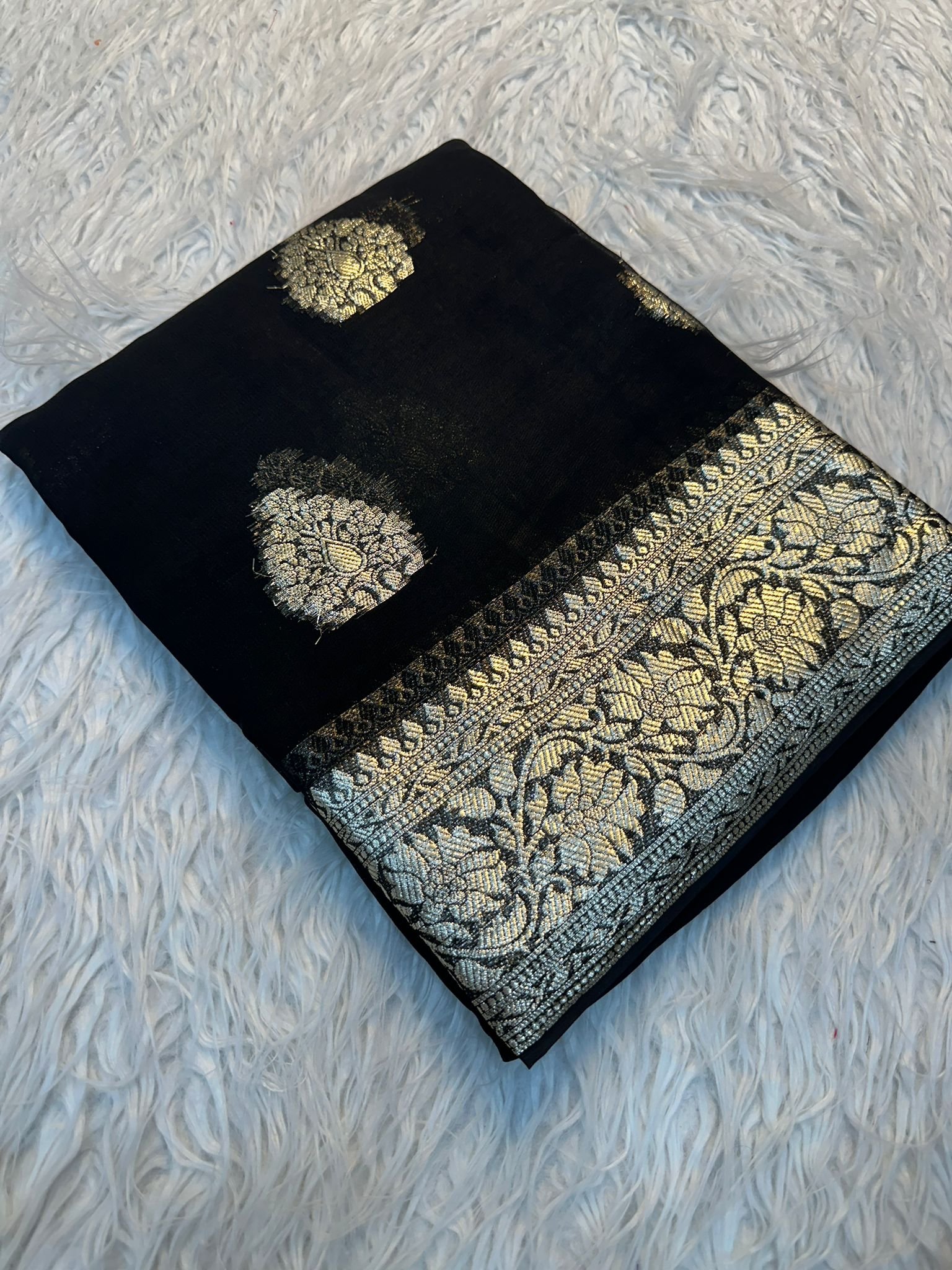 SWS VISCOSE GEORGETTE SAREE WITH VISCOSE GEORGETTE RUNNING BLOUSE SWS VISCOSE GEORGETTE SAREE WITH VISCOSE GEORGETTE RUNNING BLOUSE - Image 6